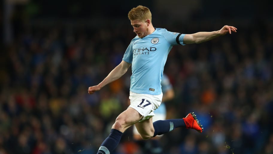 C罗晒与特朗普合照：感谢总统先生的盛情邀请及热烈欢迎（C罗晒与特朗普总统合影：感谢其热情邀请与欢迎）