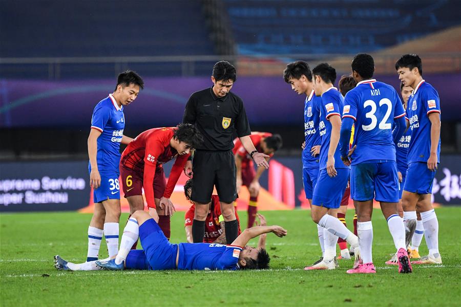 尤文vs乌迪内斯：伊尔迪兹、乔纳森-戴维首发，麦肯尼出战