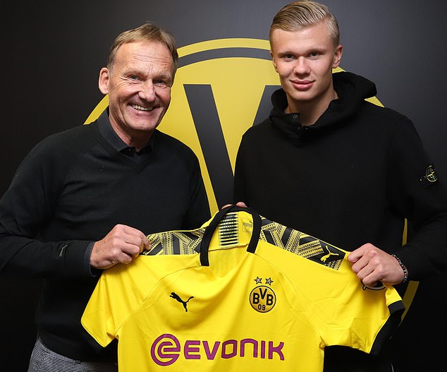 官方：青岛海牛外援拉德曼诺瓦茨自由身离队，转战匈牙利联赛