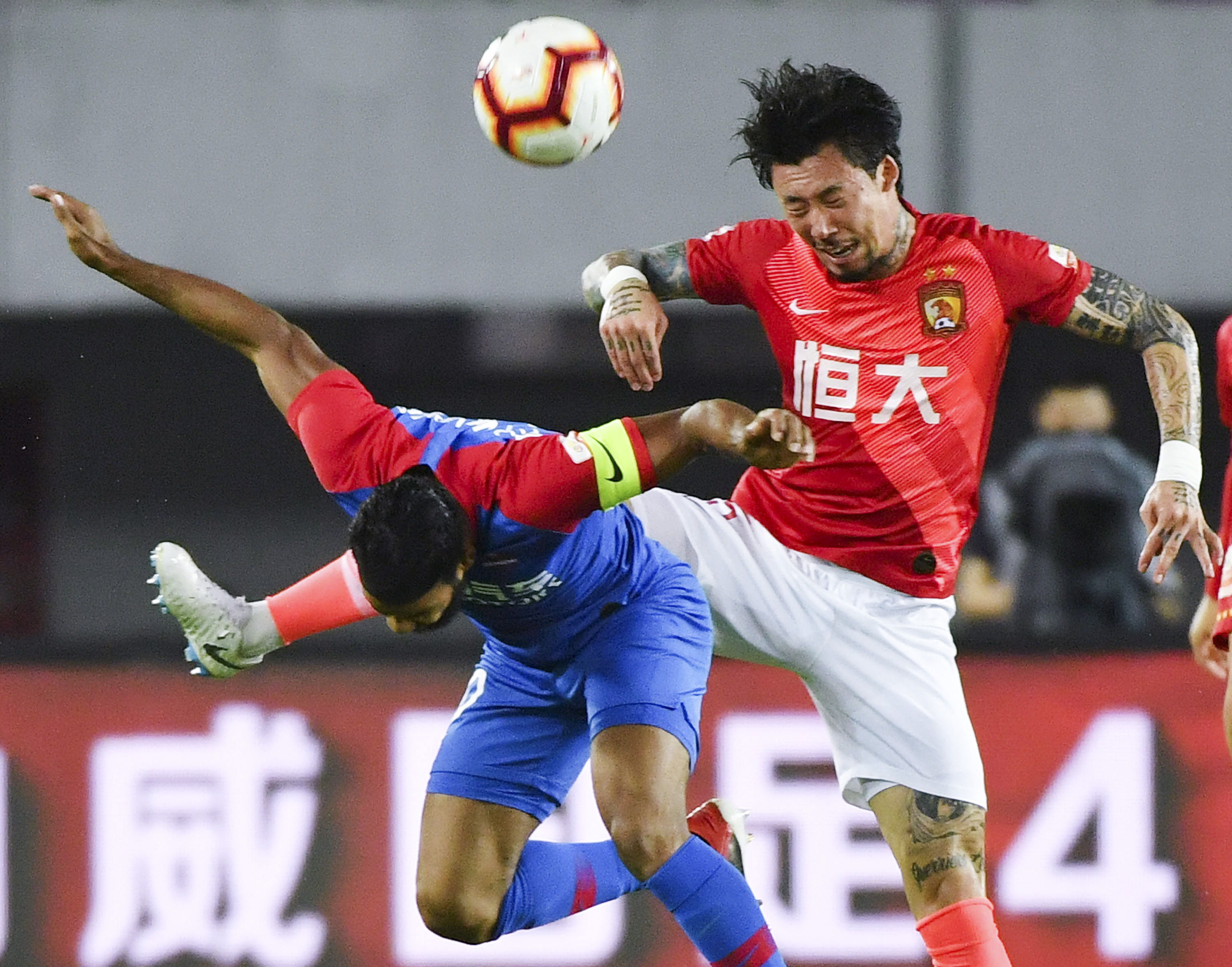 雷霆战太阳伤病报告：哈滕本赛季首次缺阵，阿伦小概率出战