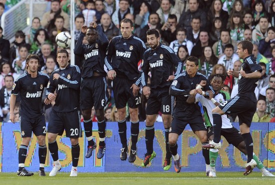 TA：那不勒斯满意霍伊伦的表现，他弥补了卢卡库伤缺的影响