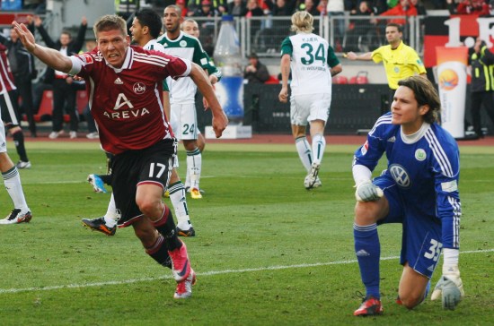 环足奖年最佳男足俱乐部候选：巴黎、切尔西、巴萨、拜仁在列