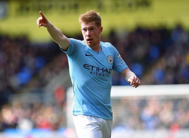 海纳：有一两家英超球队曾对孔帕尼有意，但我们是拜仁慕尼黑（海纳：一两家英超队曾追逐孔帕尼，但我们是拜仁慕尼黑）