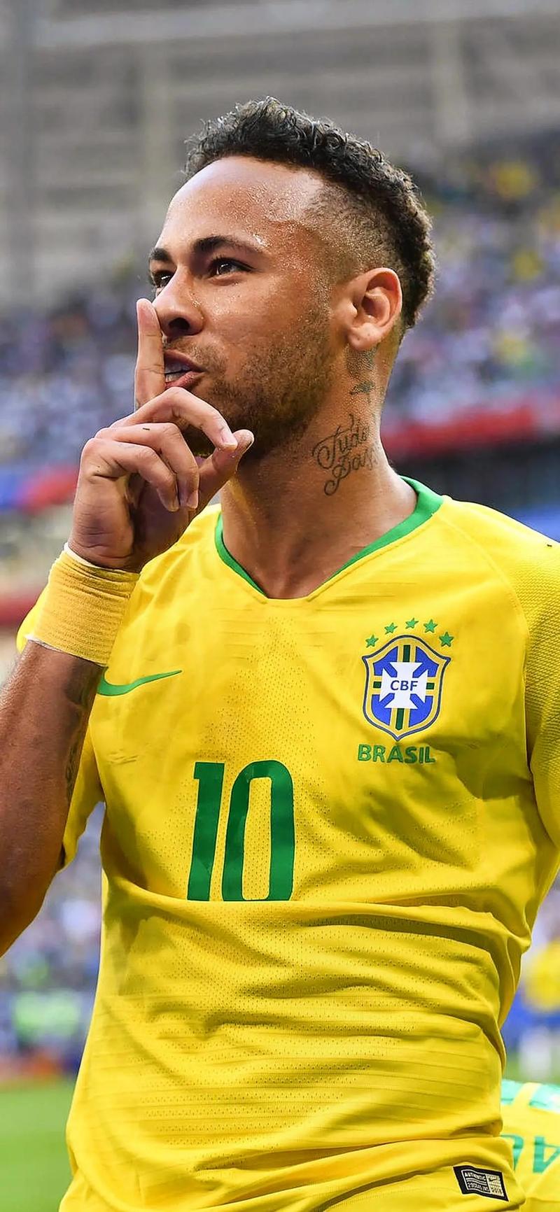 老将强硬打成2+1，全队振奋